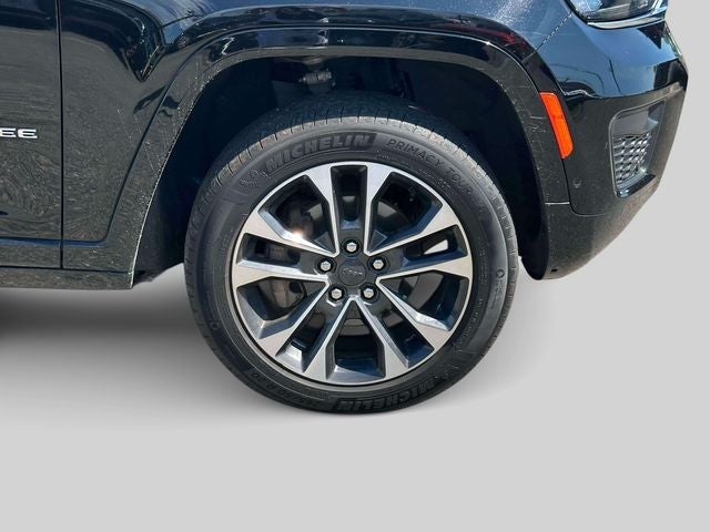 2022 Jeep Grand Cherokee Overland