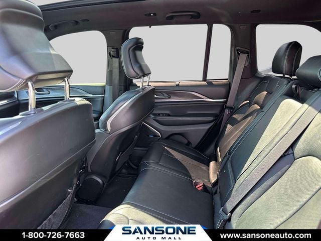 2022 Jeep Grand Cherokee Overland