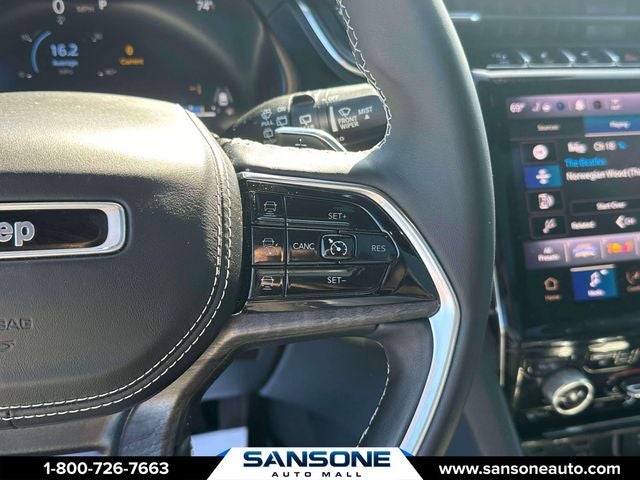 2022 Jeep Grand Cherokee Overland