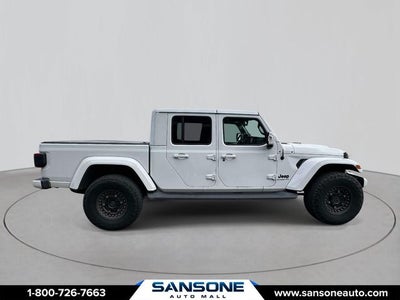 2022 Jeep Gladiator Overland