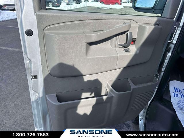 2023 Chevrolet Express 2500 Work Van Cargo