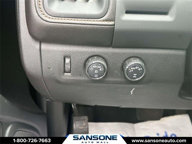 2022 GMC Canyon AT4 w/Leather