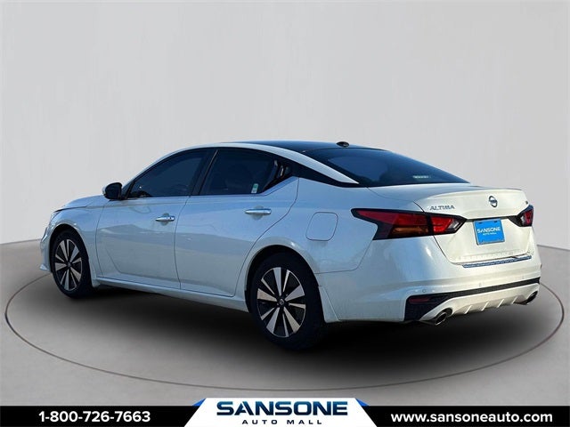 2021 Nissan Altima 2.5 SV