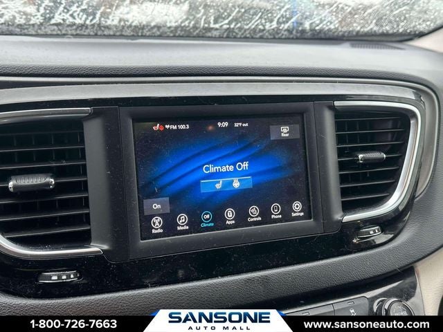 2020 Chrysler Pacifica Touring L