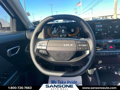 2025 Kia K4 LXS