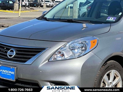 2014 Nissan Versa 1.6 SV