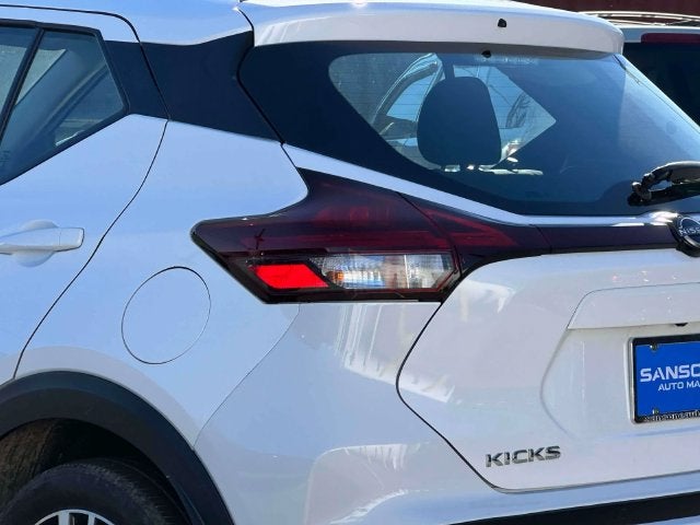 2023 Nissan Kicks SV