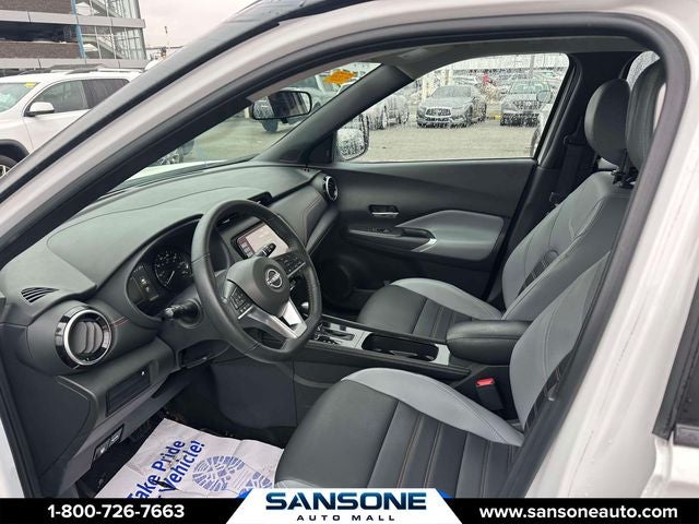 2023 Nissan Kicks SR