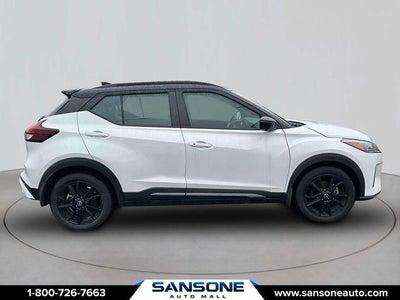 2023 Nissan Kicks SR