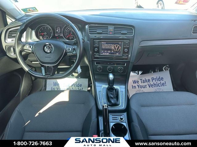 2018 Volkswagen Golf TSI S 4-Door
