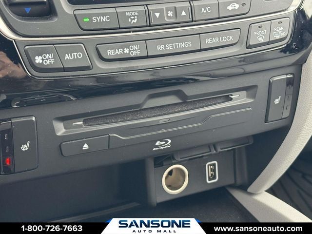 2021 Honda Pilot Touring 8 Passenger