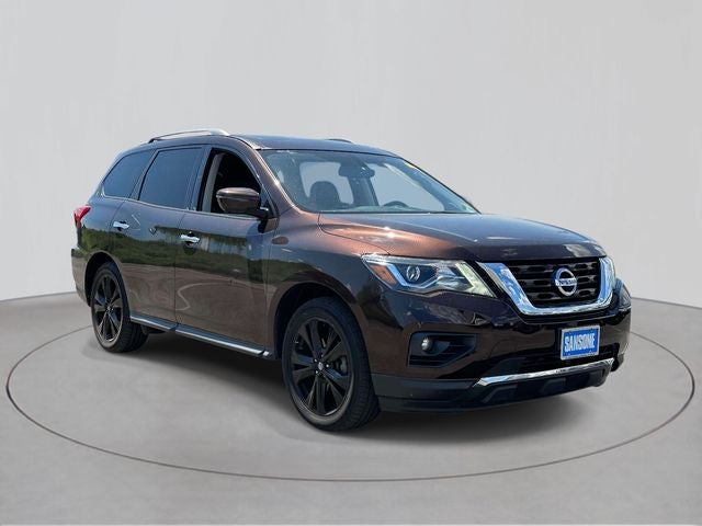 2019 Nissan Pathfinder SL 4WD's photo