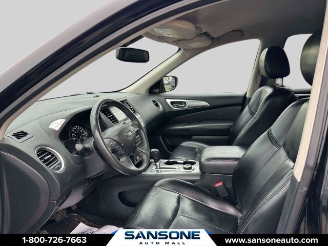 2017 Nissan Pathfinder SL