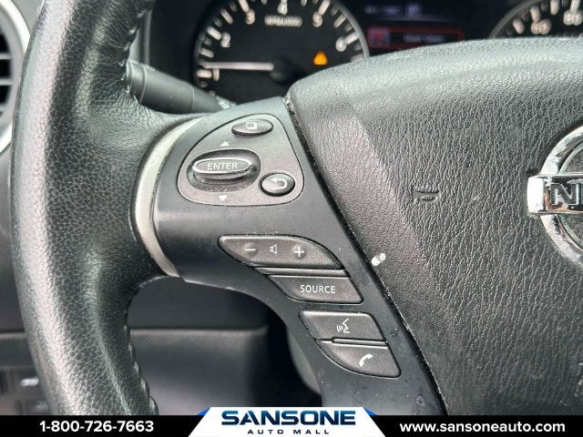 2017 Nissan Pathfinder SL