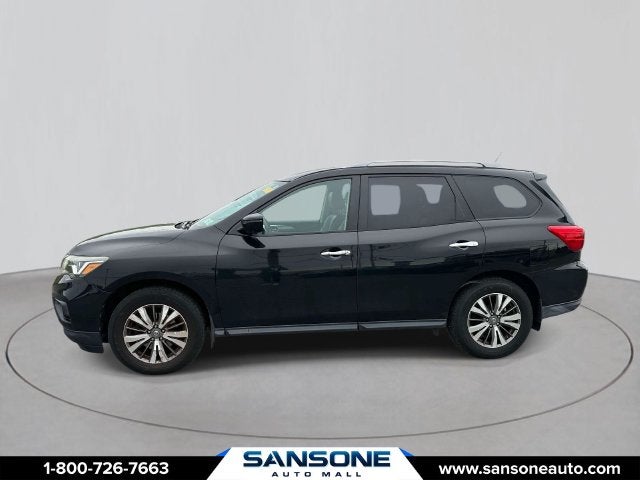 2017 Nissan Pathfinder SL