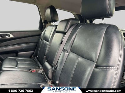 2017 Nissan Pathfinder SL