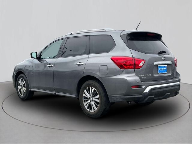 2018 Nissan Pathfinder SL