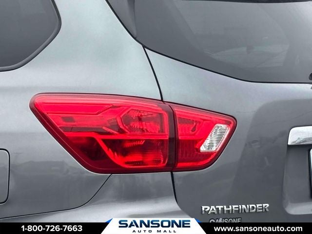 2018 Nissan Pathfinder SL