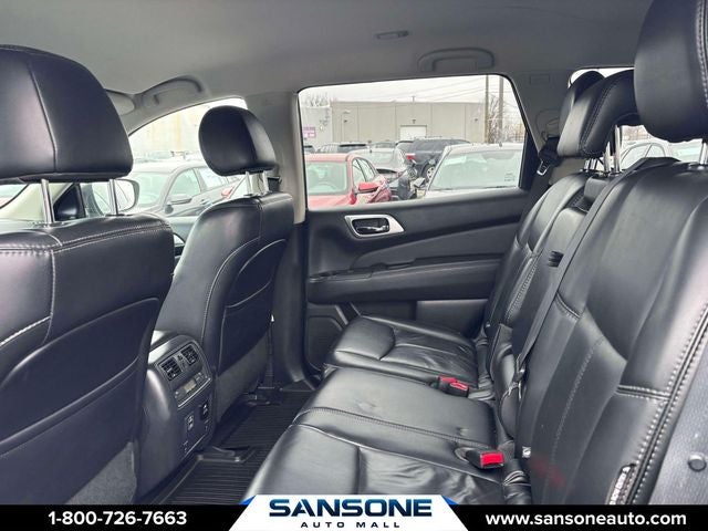 2018 Nissan Pathfinder SL