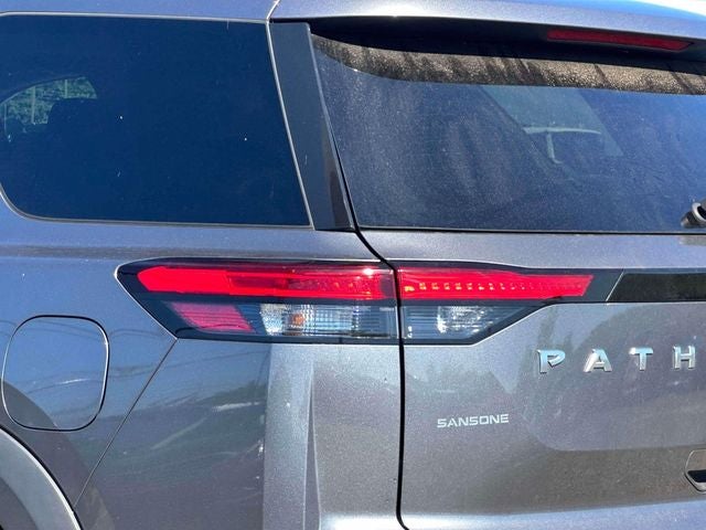 2024 Nissan Pathfinder S