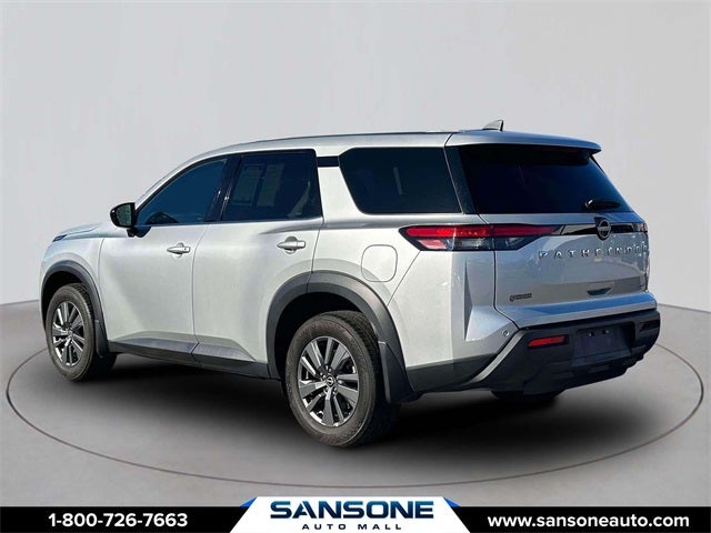 2024 Nissan Pathfinder S
