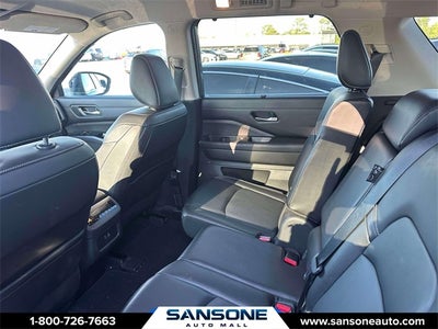 2024 Nissan Pathfinder SL