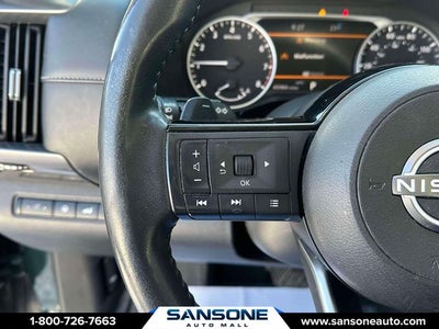 2022 Nissan Pathfinder SL