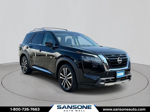 2024 Nissan Pathfinder Platinum 4WD's photo