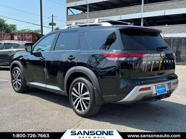 2024 Nissan Pathfinder Platinum