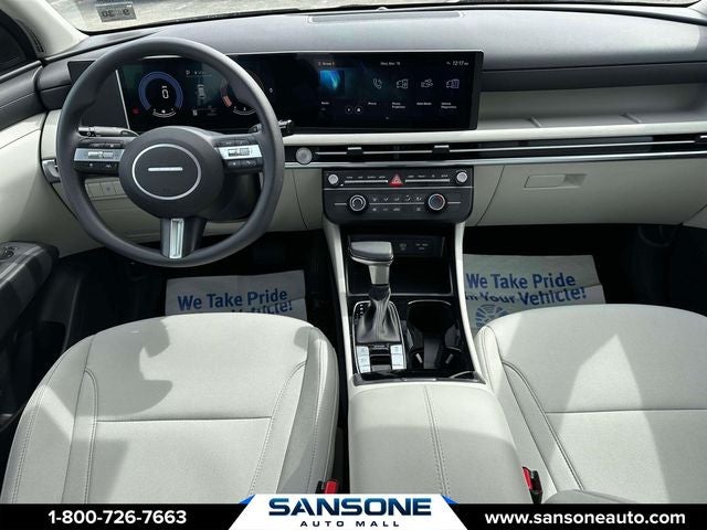 2025 Hyundai Tucson SE