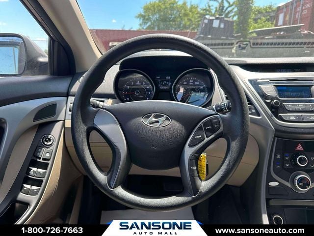 2016 Hyundai Elantra SE