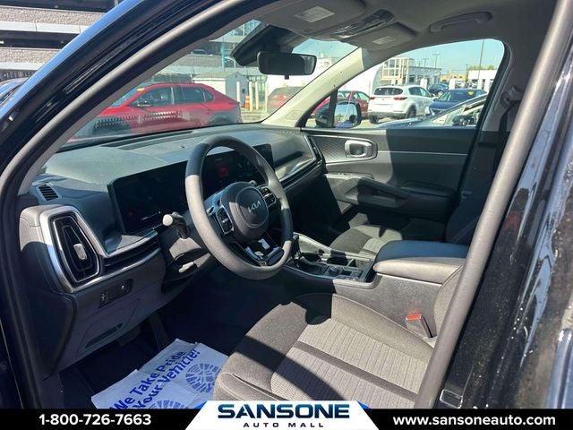2025 Kia Sorento LX