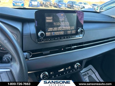 2024 Mitsubishi Outlander ES