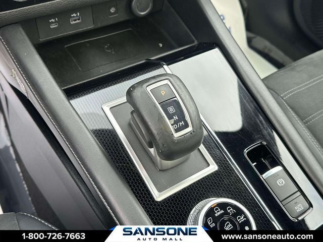 2022 Mitsubishi Outlander Black Edition