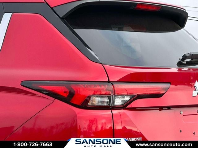 2022 Mitsubishi Outlander Black Edition