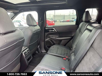 2022 Mitsubishi Outlander Black Edition