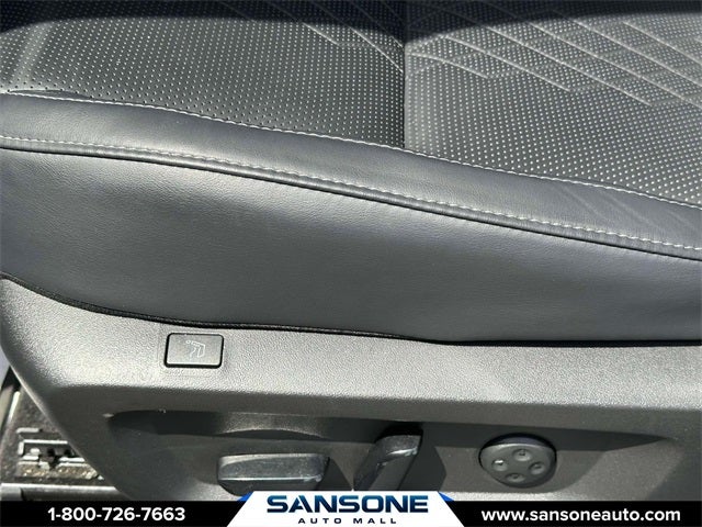 2025 Mitsubishi Outlander PHEV SEL Black Edition