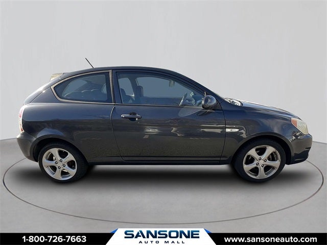2009 Hyundai Accent SE