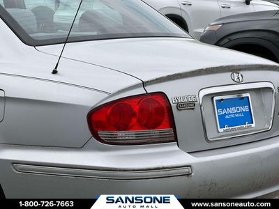 2004 Hyundai Sonata Base