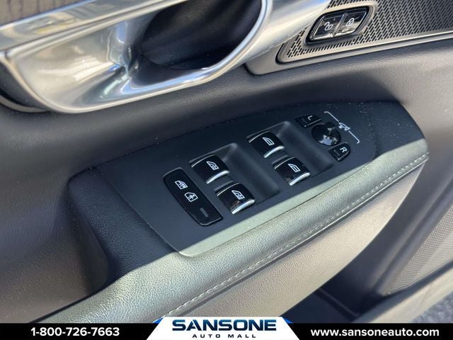 2023 Volvo S90 B6 Plus