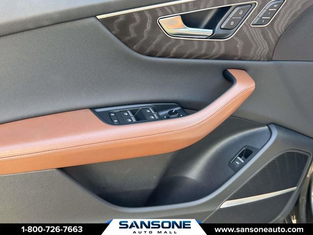 2022 Audi Q8 55 Prestige quattro