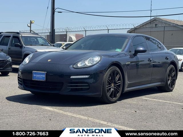 2016 Porsche Panamera 4S