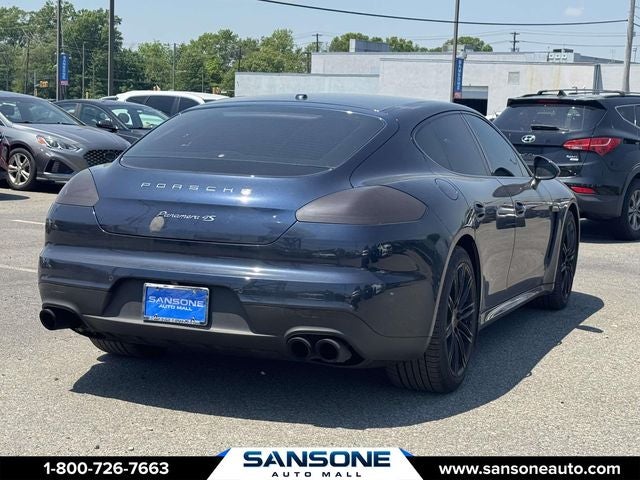 2016 Porsche Panamera 4S