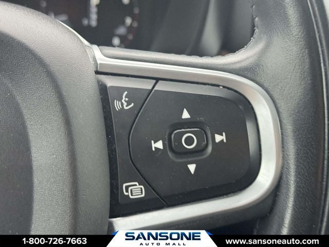 2021 Volvo XC60 T5 Momentum