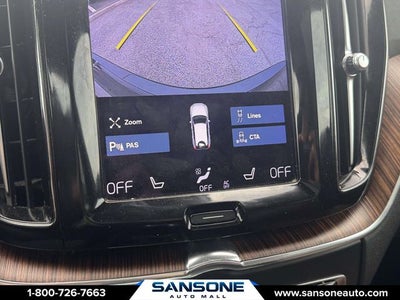 2021 Volvo XC60 T5 Momentum