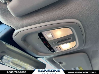 2024 Volvo XC40 B5 Plus Dark Theme